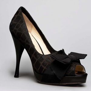 Adrienne Vittadini Black 7 Croco Peep Toe Heels